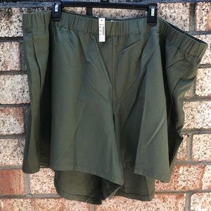 Brand New Madewell Soft Olive Shorts Plus Size